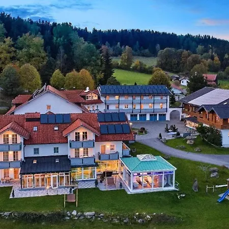 Ferienappartement Mit Wellness * Kollnburg